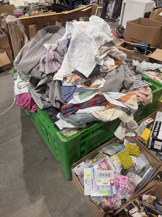 Lote de mateeial diverso novo, proveniente de hipermercados