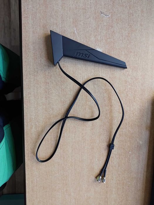 Antenka WIFI od płyty MSI MAG B860