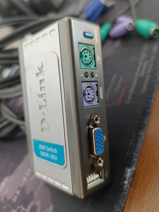 2-portowy przełącznik KVM Pro-Connect DKVM-2KU +VGA