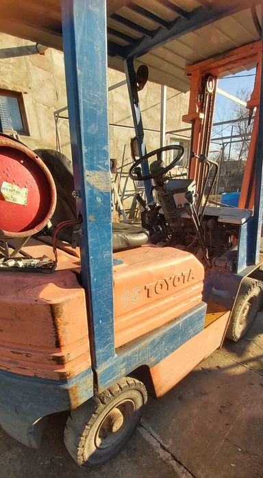 Продам навантажувач (погрузчик)