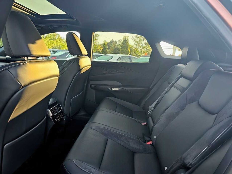 Lexus RX 350 Luxury      2023