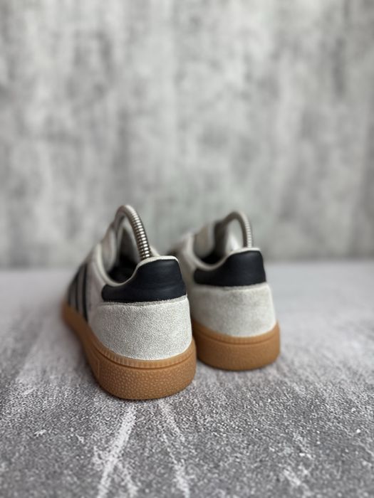 Кросівки жіночі HANDBALL SPEZIAL 36(22.5)