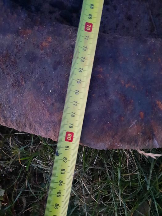 Właz żeliwny d 600 40 tonowy