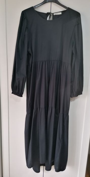 Vestido preto Midi