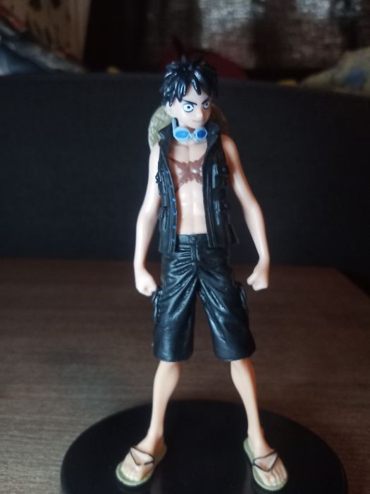 Фігурка Луффі з аніме Ван Піс 16 см