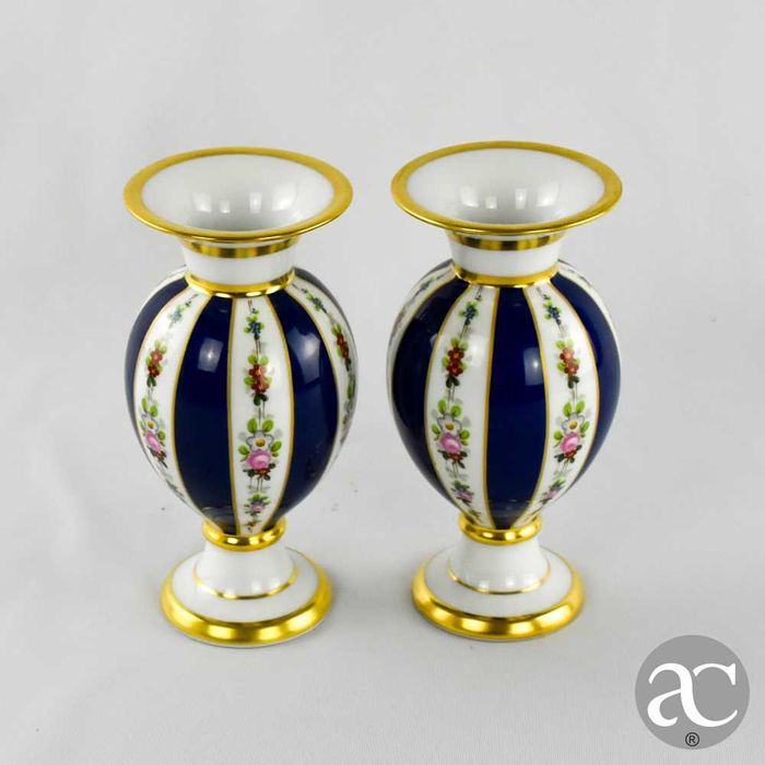 Par de Jarras porcelana Vista Alegre, Clube dos Coleccionadores