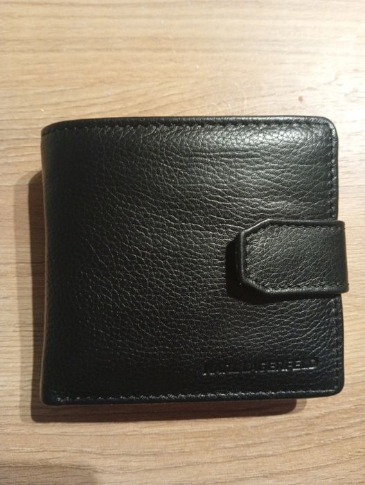 Portfel  KARL LAGERFELD czarna skora