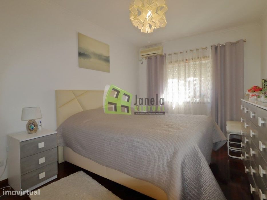 Apartamento T3 com Arrecadação - Quinta do Conde