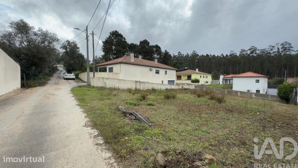 Plot for Construction in Parceiros and Azoia