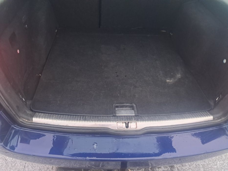 Wkład wnęka koła zapasowego kpl VW BORA GOLF 4 Kombi