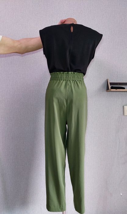 Свободные брюки, штаны Zara. Размер М, наш 44-46.