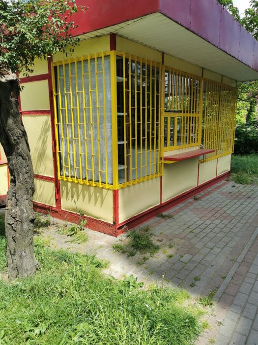 Kiosk pawilon handlowy