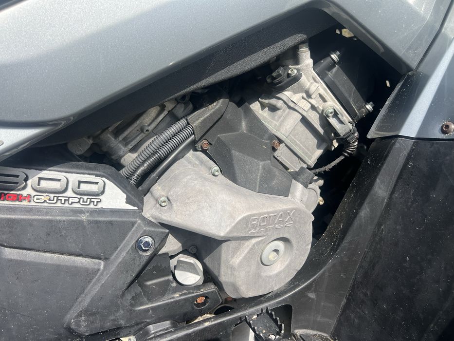 BRP Can-Am Outlander Max 800