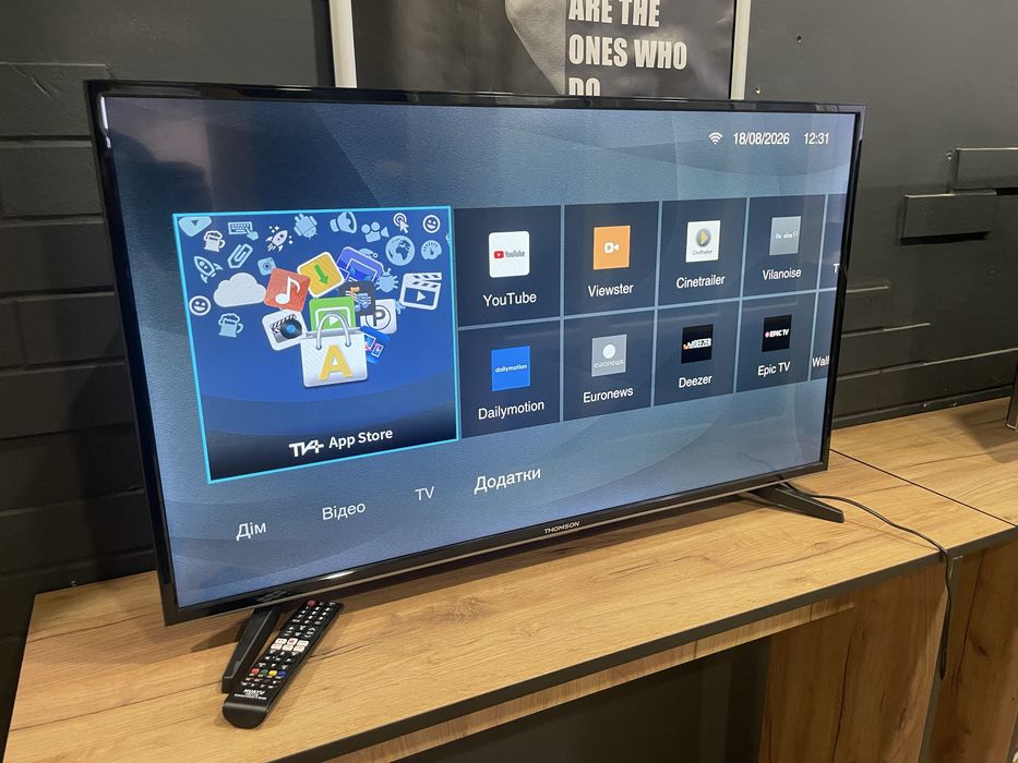 Телевізор Thomson 40 smart tv