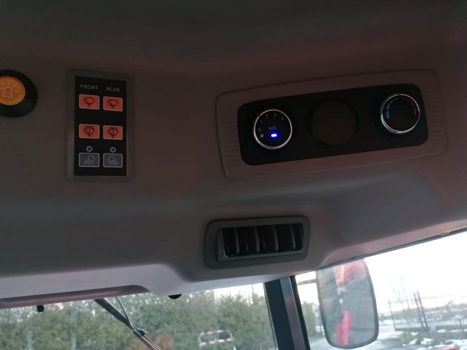 Ciagnik rolniczy Tym T-475