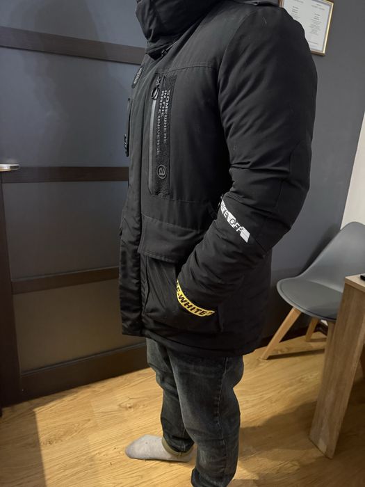 Продам куртку мужскую off white