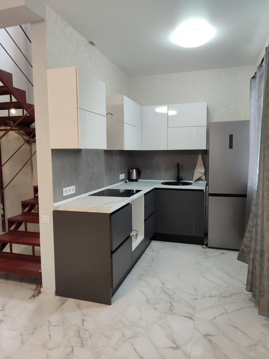 Продам будинок СК "Вишневий Сад". Ремонт. Море за 300 метрів. (212-702)