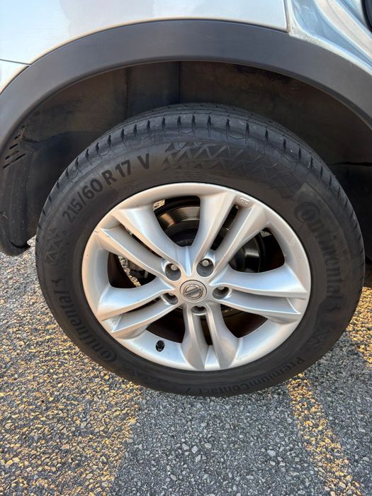 Nissan Qashqai 2.0 Acenta (tracçao 4x4)