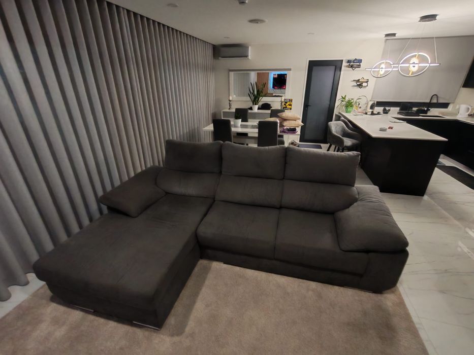 Sofa com chaise long