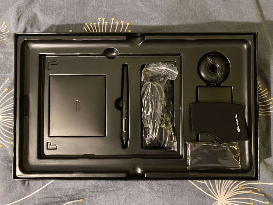 Huion Kamvas 16 Pro