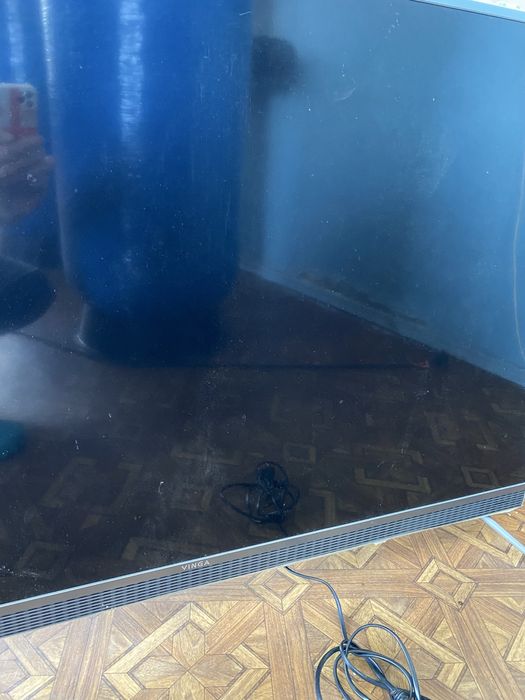 Телевізор VINGA 50 ‘’.