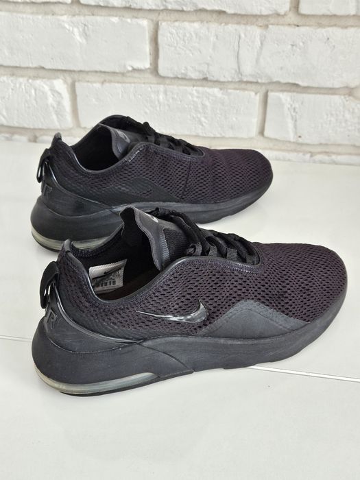 Buty Nike Air Max Motion 2 r. 40,5