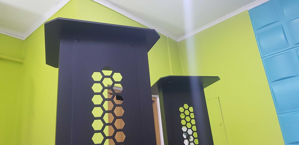 Tower statyw HEXA Line 150 cm