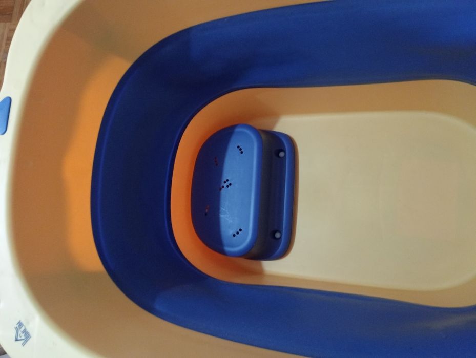 Banheira bebe usada duas vezes