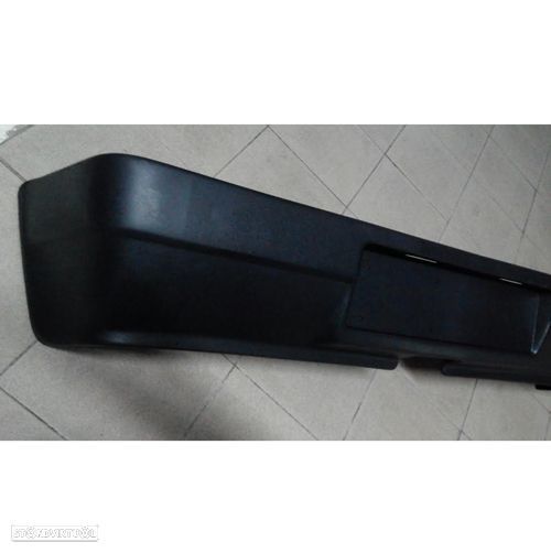 Parachoques Fiat Panda modelo: 1986 até 2003 novo