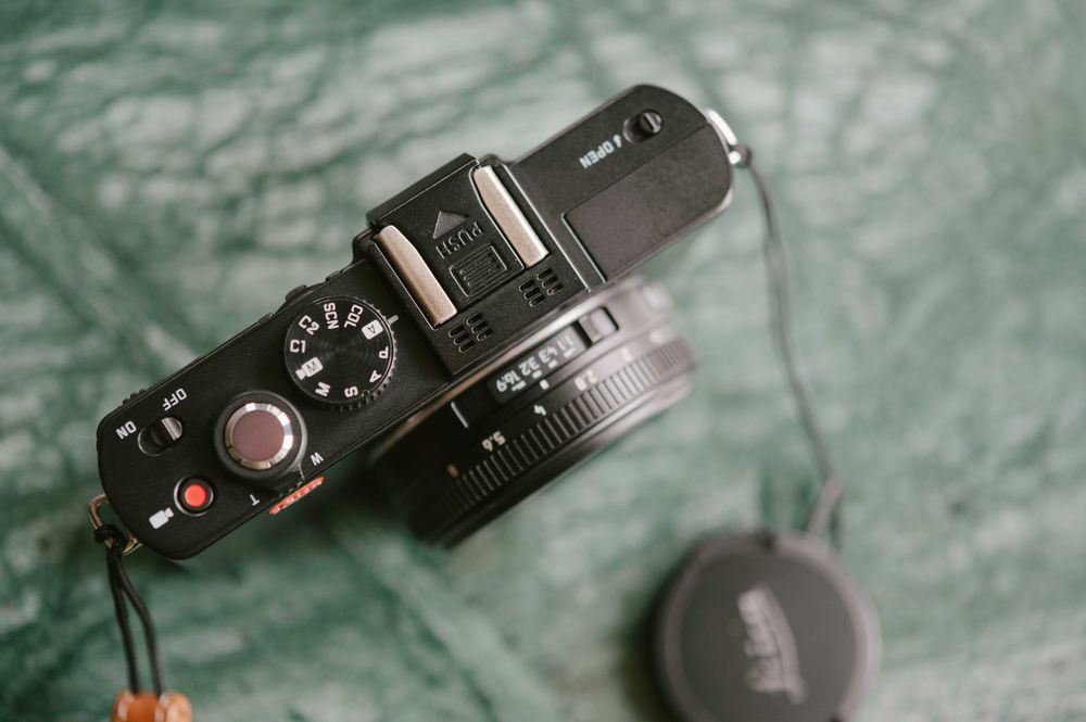 Leica D-Lux 6 - câmara compacta premium