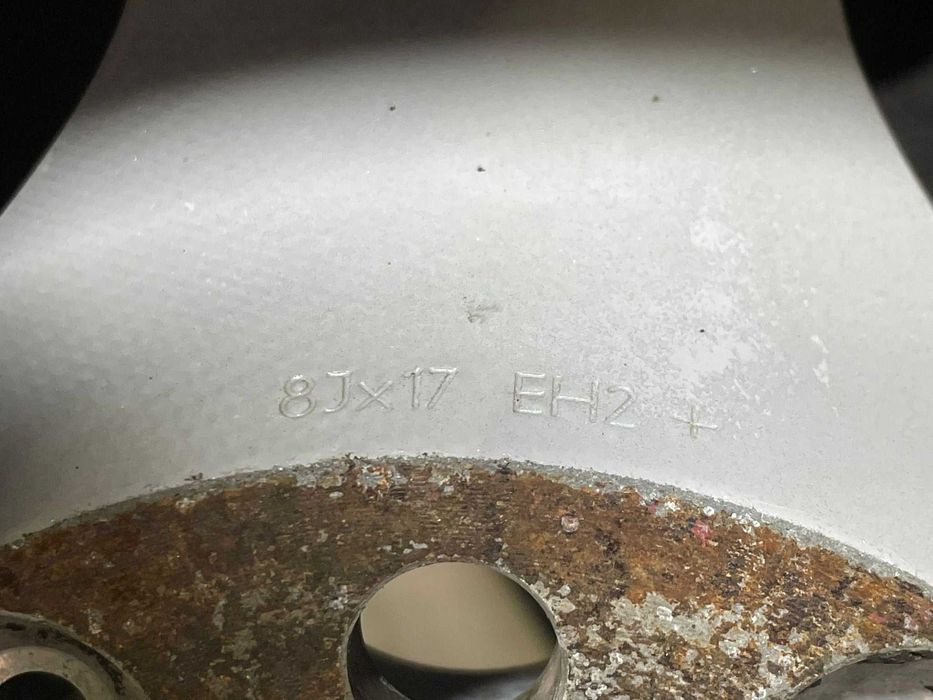 Jantes 17 com pneus BMW E90/E91/E92