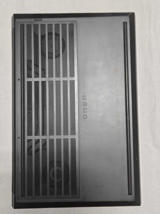 HP OMEN 15 - ryzen 7 5800h RTX 3060