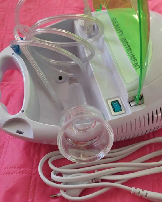 Вакуумный массажер.