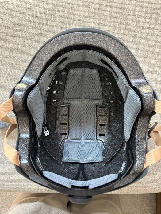Capacete com luz OLSSON Urban Light