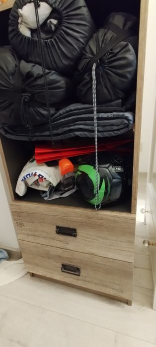 Komoda młodzieżowa plus regał