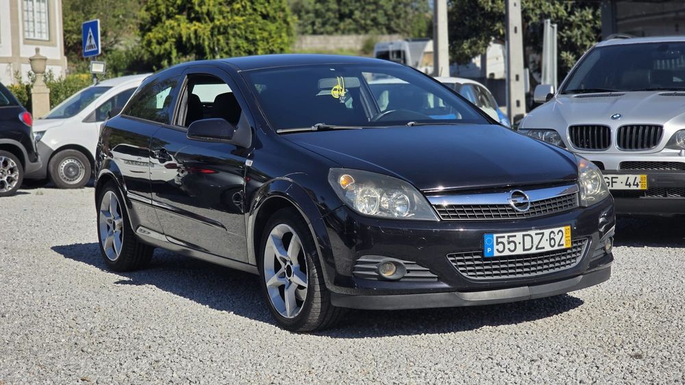 Opel Astra  GTC 1.7 CDTI  5 lugares