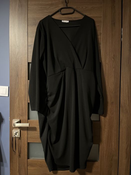 Sukienka plus size r 46. 48 wizytowa elegancka