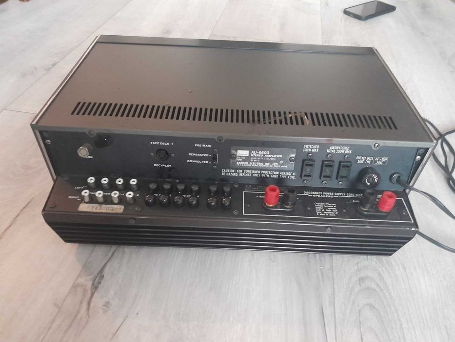 Wzmacniacz SANSUI AU-6600 Piękny stan