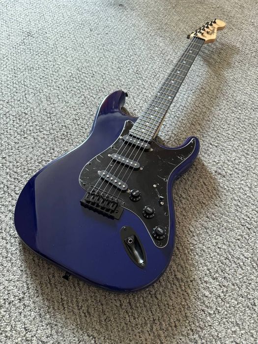 Нова електрогітара