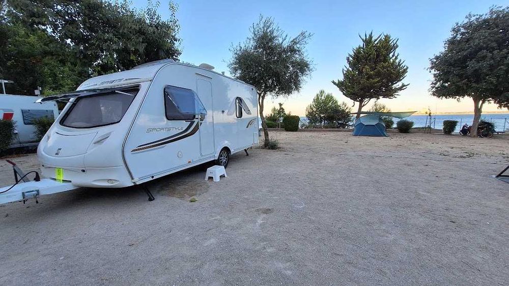 Caravana Sportstyle S4 – Excelente Estado | Pronta para Viajar