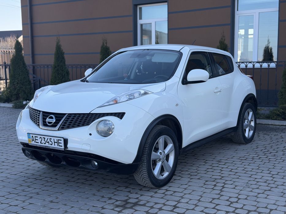 Nissan Juke, 1,6 газ/бенз, АКПП