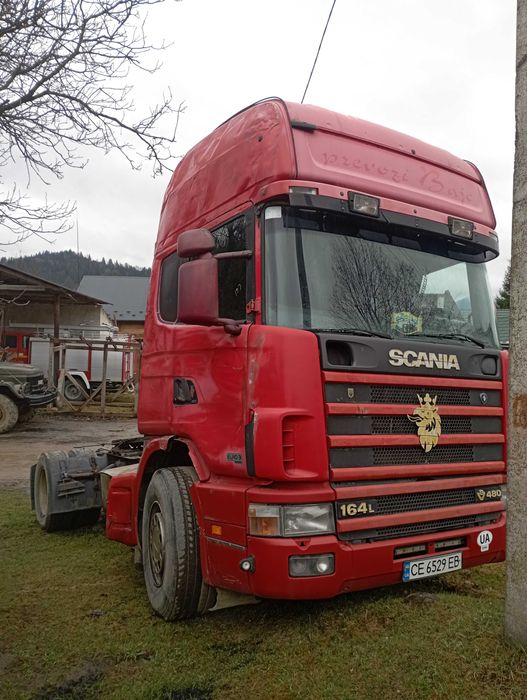 Продам сканію добрий стан