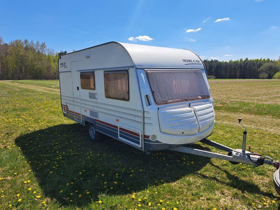 Przyczepa kempingowa Home-Car Racer 430 2002 rok DMC 1300KG Łazienka z Toaletą kasetową Przedsionek Zadbana