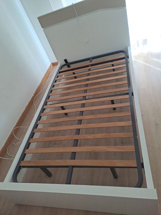 Cama solteiro com led