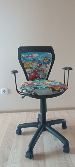 Krzesło biurkowe
