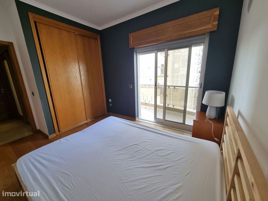 Excelente Apartamento T2 Para Arrendar Em São Domingos De Benfica