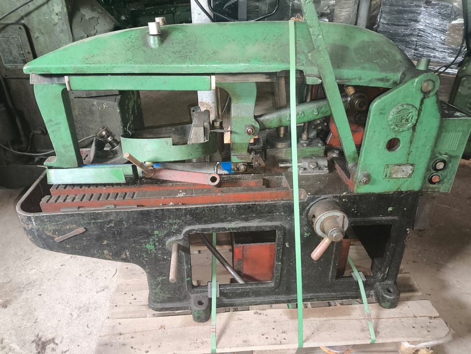 Sprzedam przecinarke ramowa Fabryka Maszyn Bielsko Biala typ PR 300