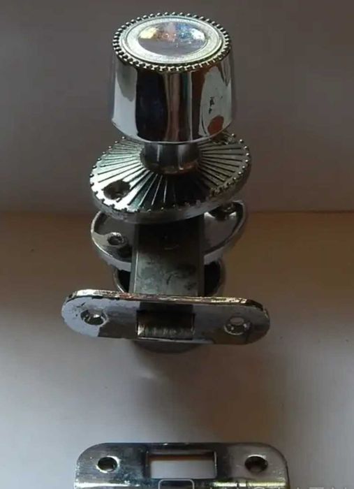 2 ручки винтажные для дверей