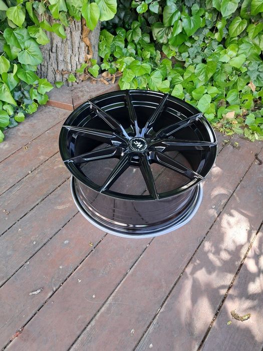 Диски Flow Forming R18 5x100 на Subaru Toyota Skoda
