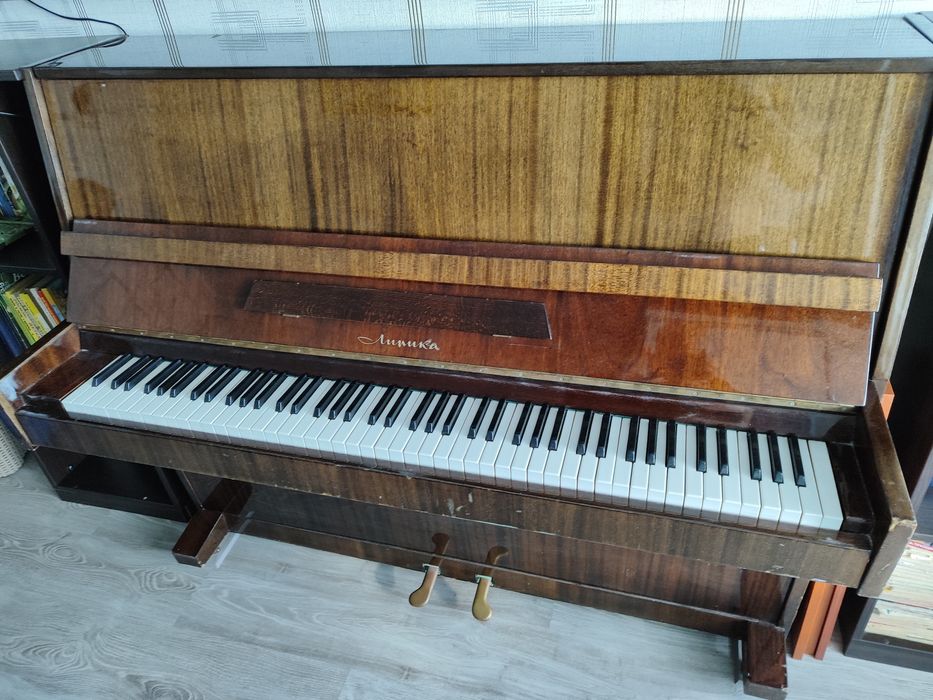 Піаніно "Ліріка"